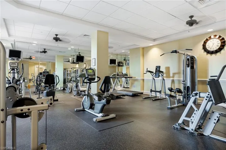2825  Palm Beach  BLVD, Fort Myers, FL 33916