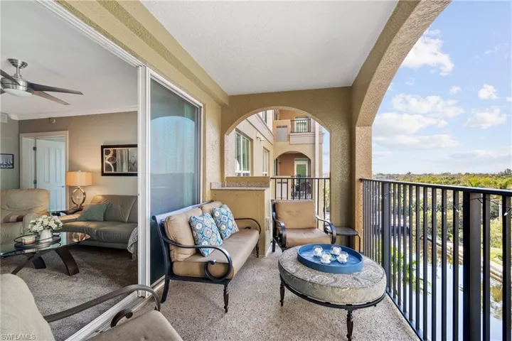 2825  Palm Beach  BLVD, Fort Myers, FL 33916