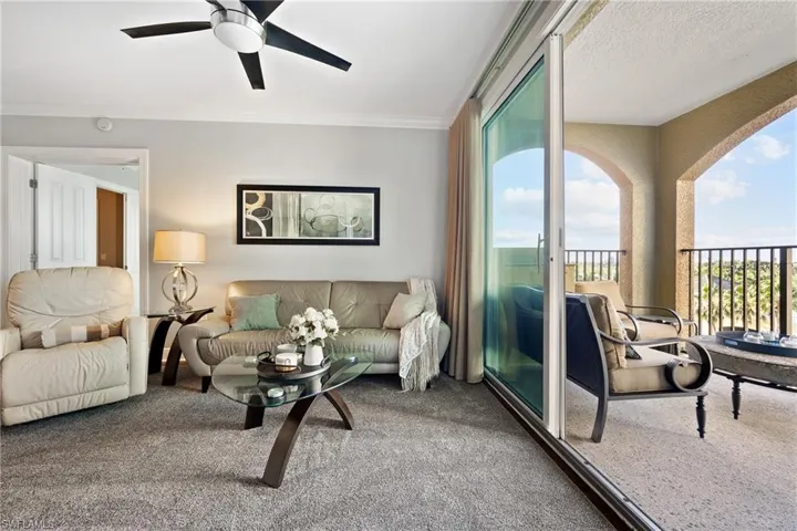 2825  Palm Beach  BLVD, Fort Myers, FL 33916