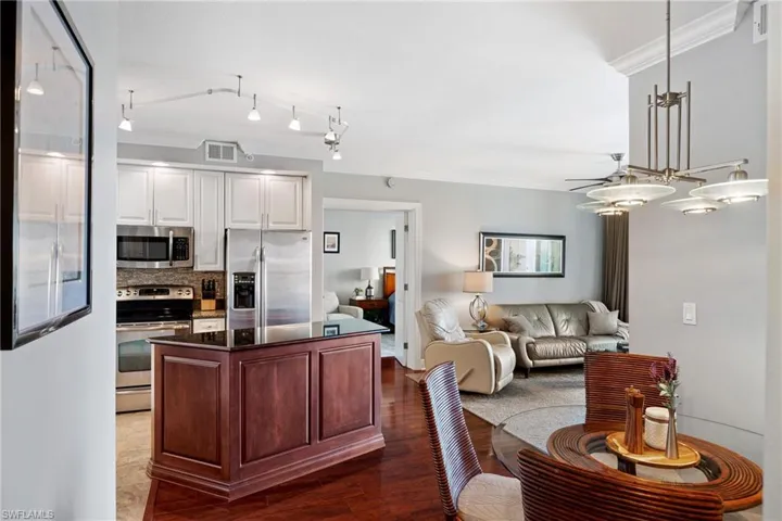 2825  Palm Beach  BLVD, Fort Myers, FL 33916