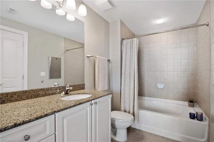2825  Palm Beach  BLVD, Fort Myers, FL 33916