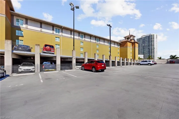 2825  Palm Beach  BLVD, Fort Myers, FL 33916