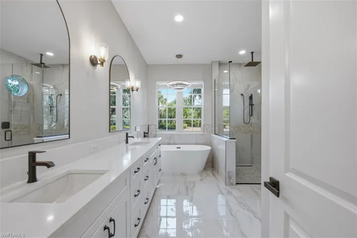 24720 Bay Bean Ct, Bonita Springs, Florida 34134
