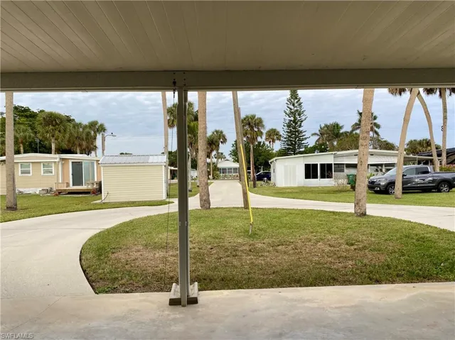 Front Yard & Circular Driveway