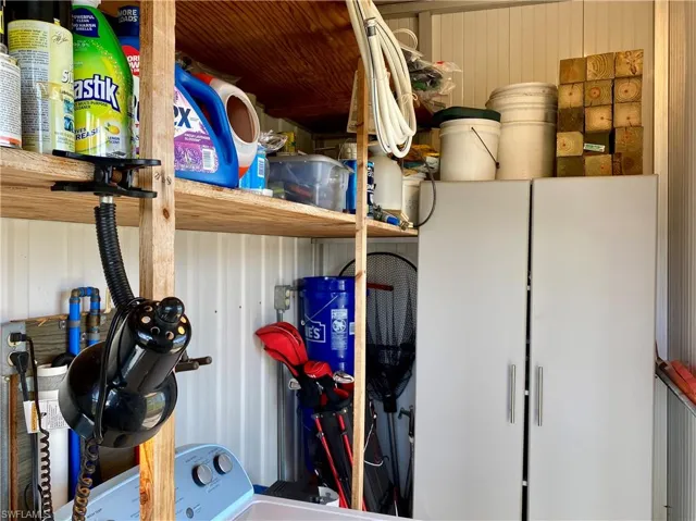 Laundry & Storage