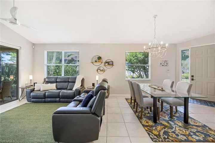 8482  Bent Creek  WAY, Naples, FL 34114