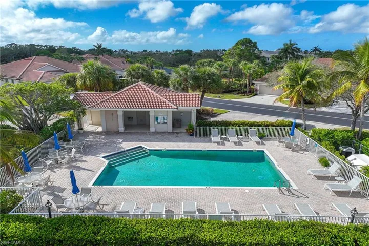 8482  Bent Creek  WAY, Naples, FL 34114