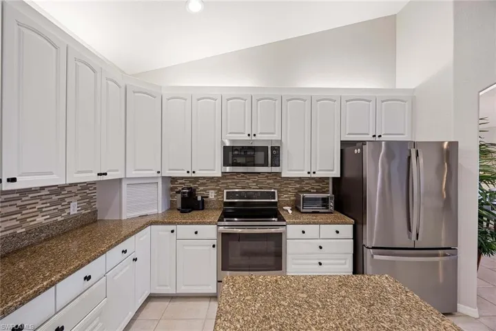 8482  Bent Creek  WAY, Naples, FL 34114