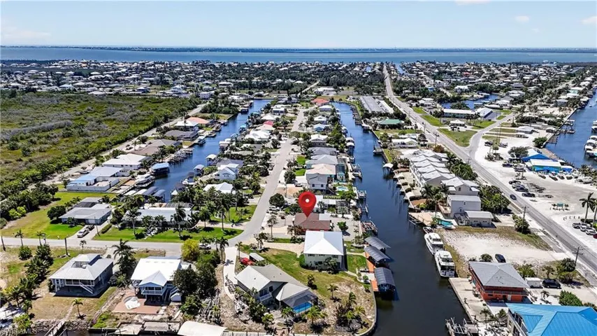 3123 Bracci Dr, St. James City, Florida 33956