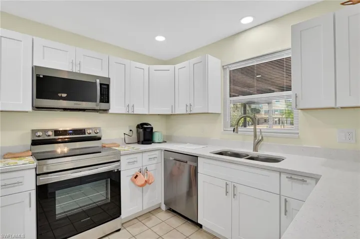 3123 Bracci Dr, St. James City, Florida 33956
