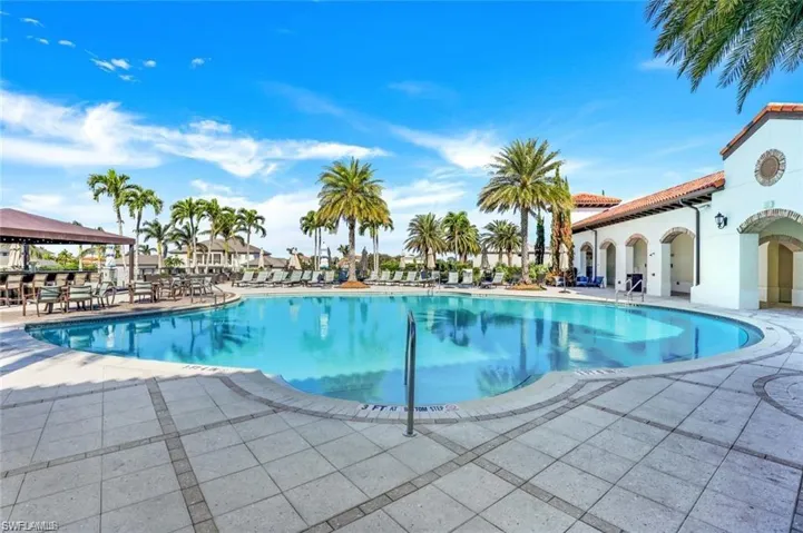 Club House Pool