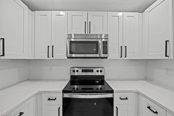 3322  Savage  RD, Sarasota, FL 34231