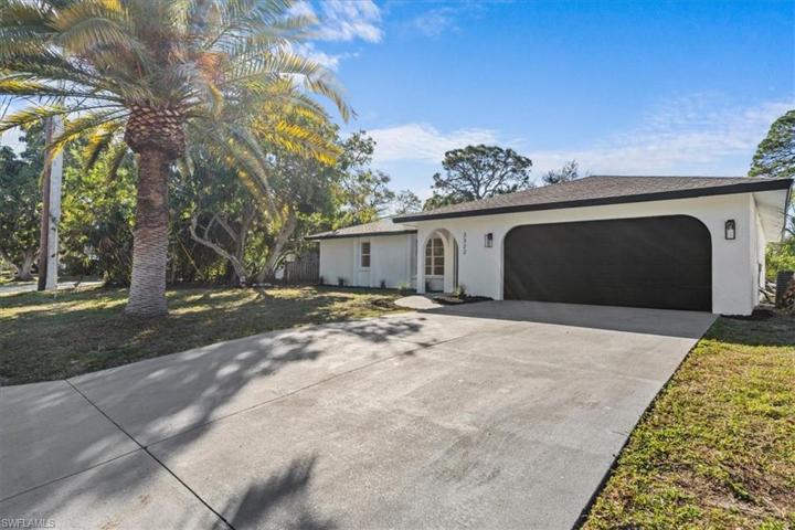 3322  Savage  RD, Sarasota, FL 34231