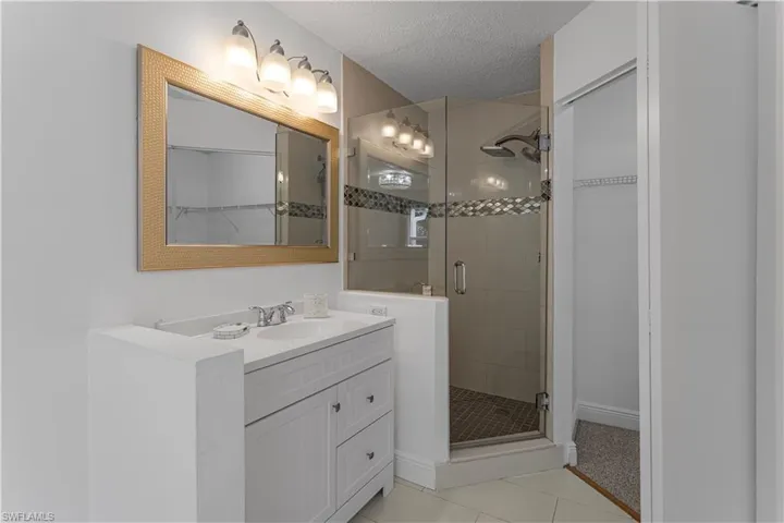12561 Equestrian Cir 816, Fort Myers, Florida 33907