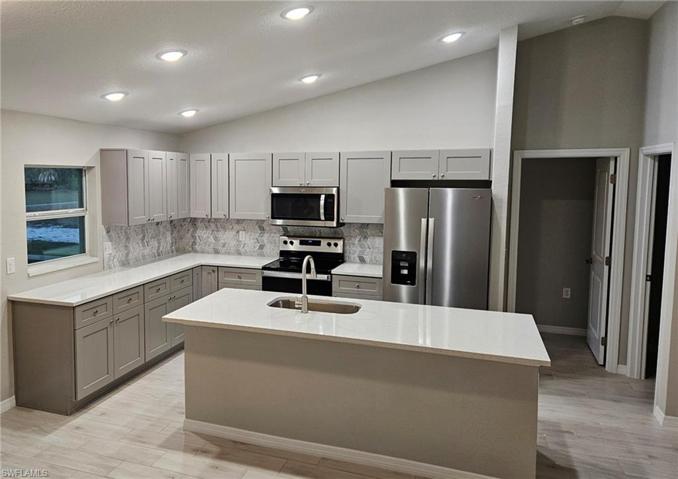 2209 NE 36th  ST, Cape Coral, FL 33909