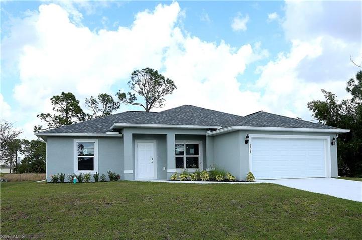 2209 NE 36th  ST, Cape Coral, FL 33909