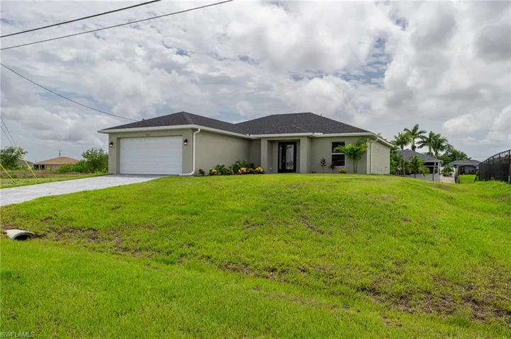 1832 NW 6th  PL, Cape Coral, FL 33993