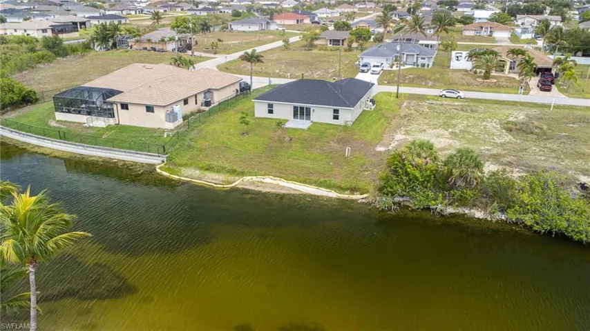 1832 NW 6th  PL, Cape Coral, FL 33993