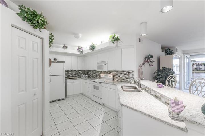 23881  Costa Del Sol  RD, Estero, FL 34135