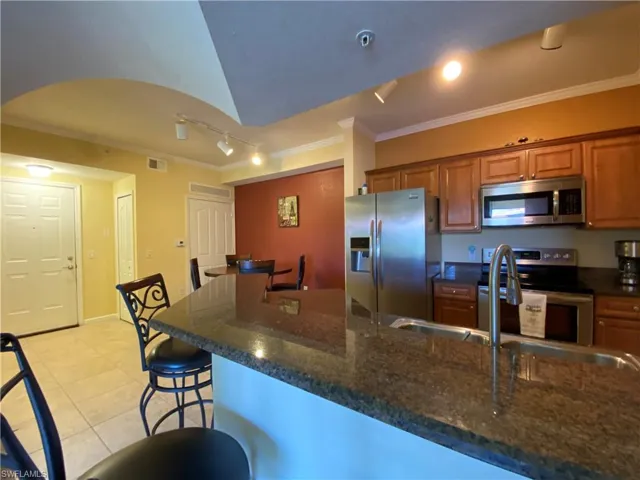 12970 Positano Cir 206, Naples, Florida 34105