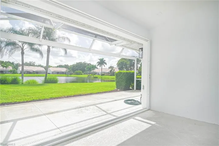 2154  Stacil  CIR, Naples, FL 34109