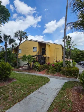 2835 Winkler Ave 215, Fort Myers, Florida 33916