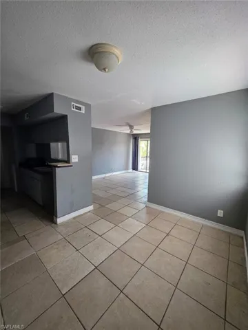 2835 Winkler Ave 215, Fort Myers, Florida 33916