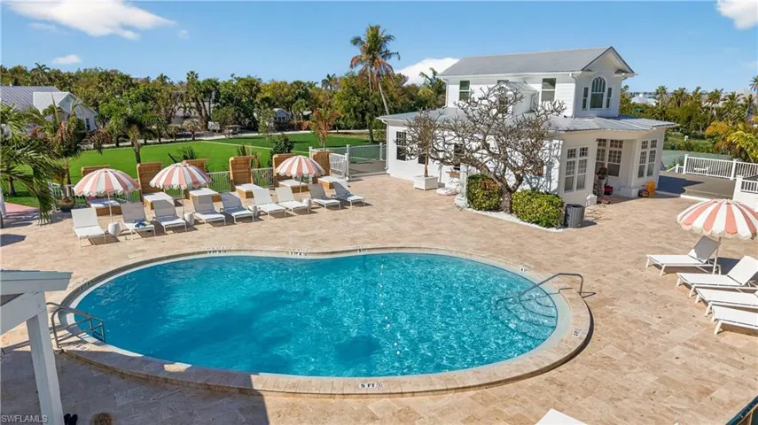 Community pool Useppa Island