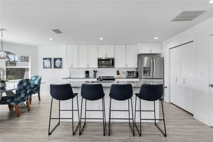 6053 Montego Bay Loop, Fort Myers, Florida 33908