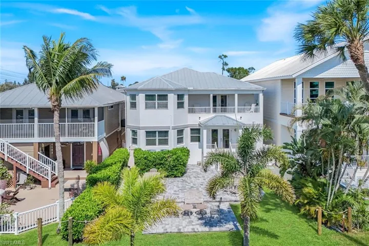 6053 Montego Bay Loop, Fort Myers, Florida 33908
