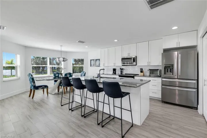 6053 Montego Bay Loop, Fort Myers, Florida 33908