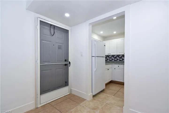 200 Turtle Lake Ct 108, Naples, Florida 34105