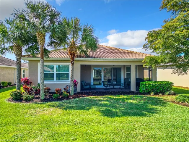 20609  Chestnut Ridge  DR, North Fort Myers, FL 33917