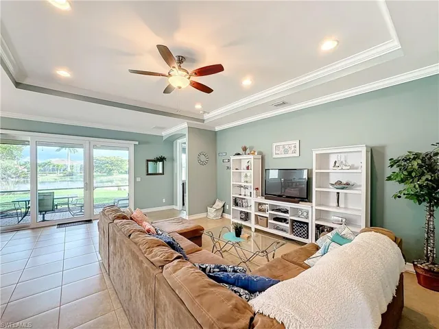 20609  Chestnut Ridge  DR, North Fort Myers, FL 33917
