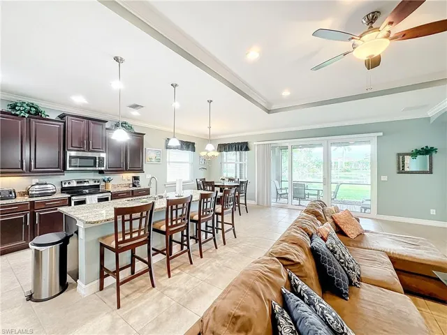 20609  Chestnut Ridge  DR, North Fort Myers, FL 33917