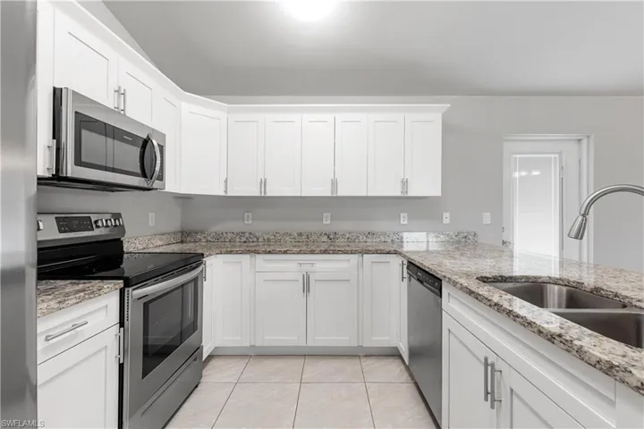 4137 NE 20th  CT, Cape Coral, FL 33909
