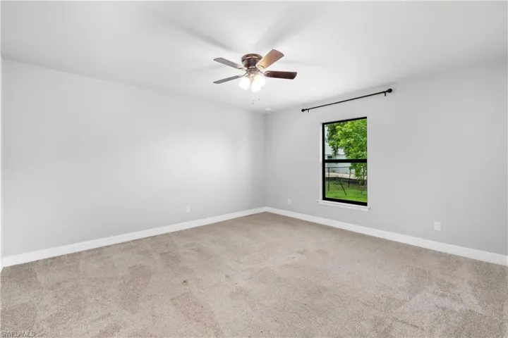 4137 NE 20th  CT, Cape Coral, FL 33909