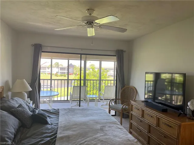 5590 Trailwinds Dr # 421, Fort Myers Fl 33907