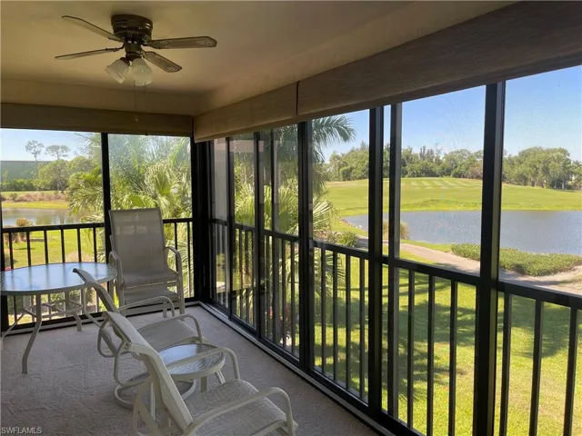 5590 Trailwinds Dr # 421, Fort Myers Fl 33907