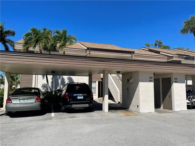 5590 Trailwinds Dr # 421, Fort Myers Fl 33907