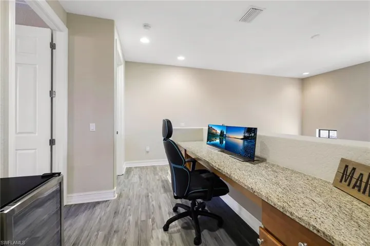8323  Delicia  ST, Fort Myers, FL 33912