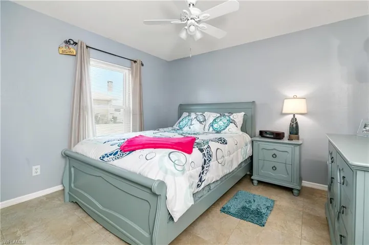 11 Nw 13th Pl, Cape Coral Fl 33993
