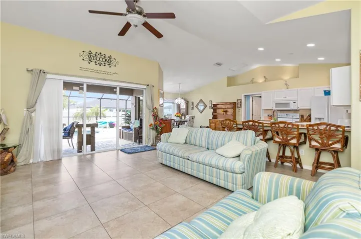 11 Nw 13th Pl, Cape Coral Fl 33993