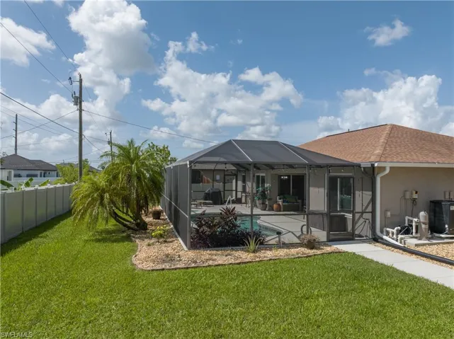 11 Nw 13th Pl, Cape Coral Fl 33993