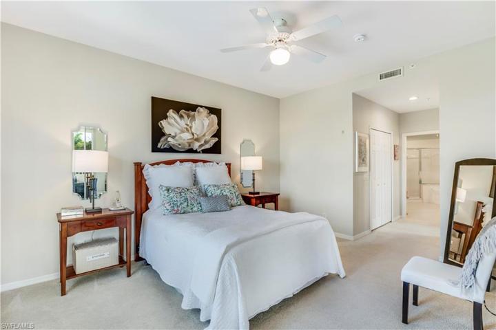 11090 Harbour Yacht CT # 53A, FORT MYERS FL 33908
