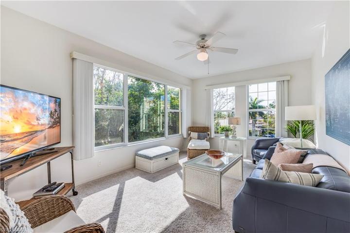 11090 Harbour Yacht CT # 53A, FORT MYERS FL 33908