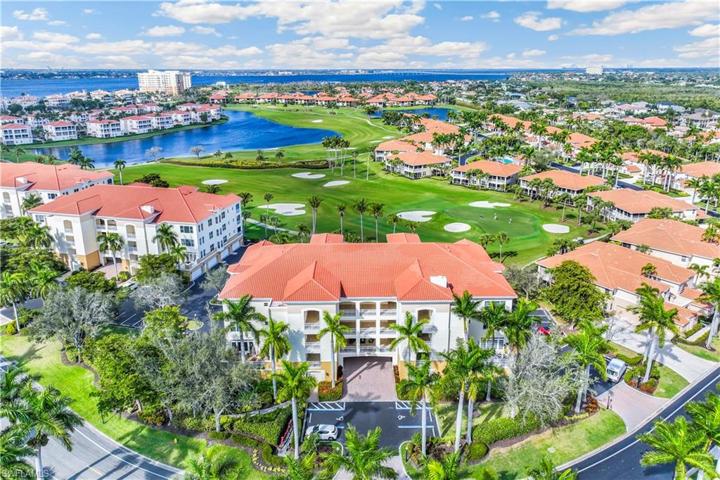11090 Harbour Yacht CT # 53A, FORT MYERS FL 33908