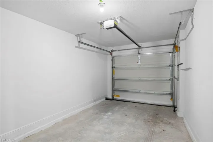 15121  piping plover  CT, North Fort Myers, FL 33917