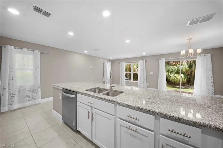 15121  piping plover  CT, North Fort Myers, FL 33917