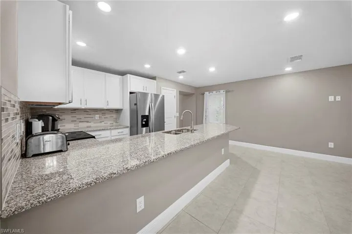 15121  piping plover  CT, North Fort Myers, FL 33917
